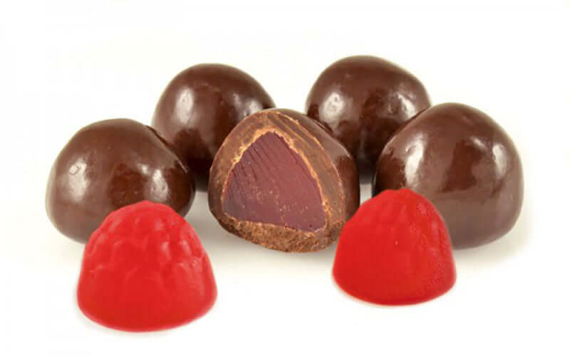 CHOCOLATES > CHOCOLATE COATED RASPBERRIES
