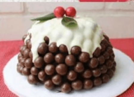 Malteser Christmas cake.
